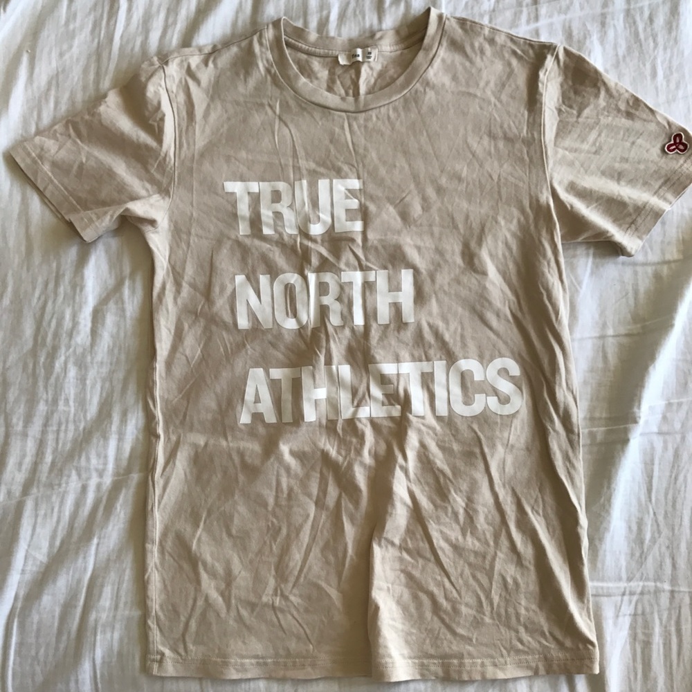 Tna tee